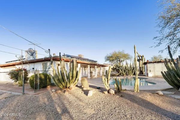 $549,999 | 2053 North Meridian Drive, Apache Junction, AZ 85120
