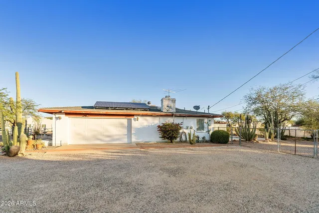 $599,999 | 2053 North Meridian Drive, Apache Junction, AZ 85120