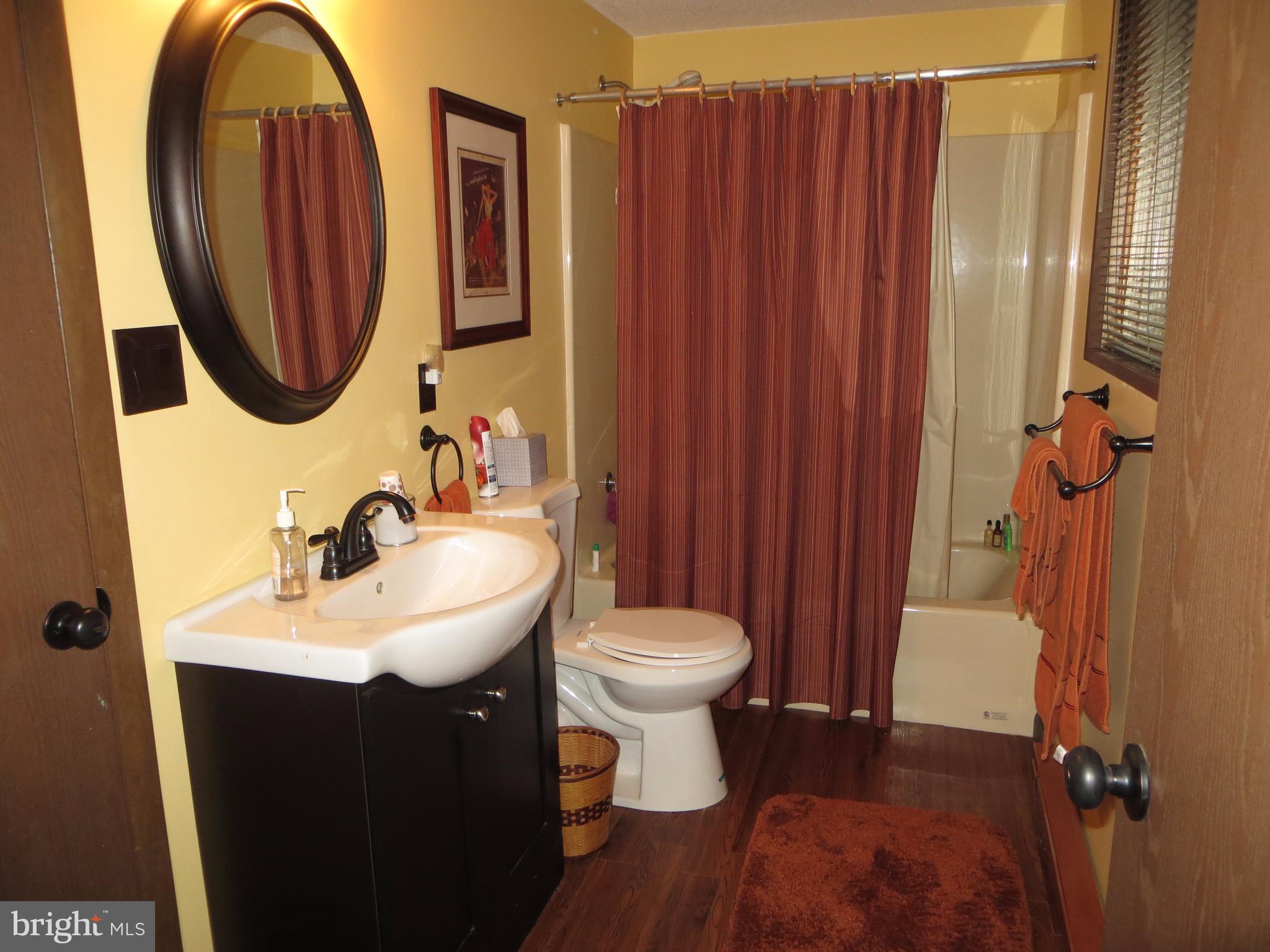 622 Walden Road Hedgesville, WV 25427 - Photo 11 of 24 Full Bath on the Main Level