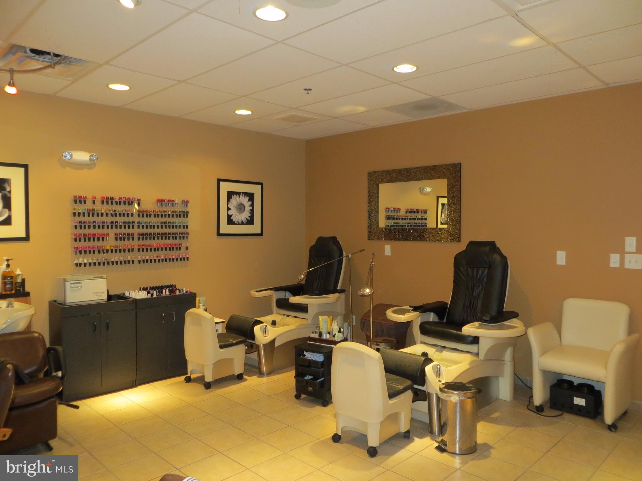 622 Walden Road Hedgesville, WV 25427 - Photo 20 of 24 Get Pampered at The Sleepy Creek Spa