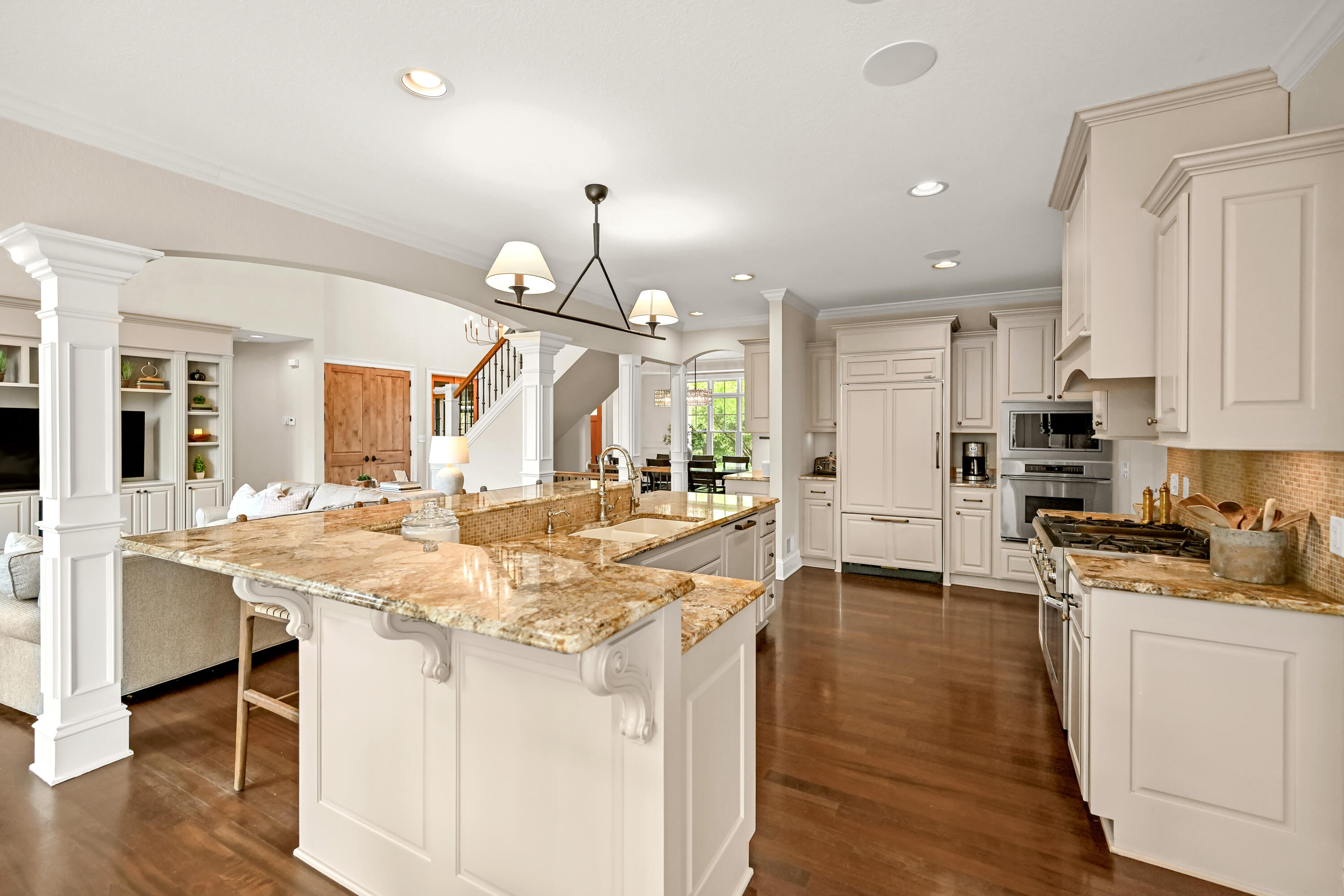 14165 North Pine Bluff Road Mequon, WI 53097 - Photo 12 of 60 DZ14165-28