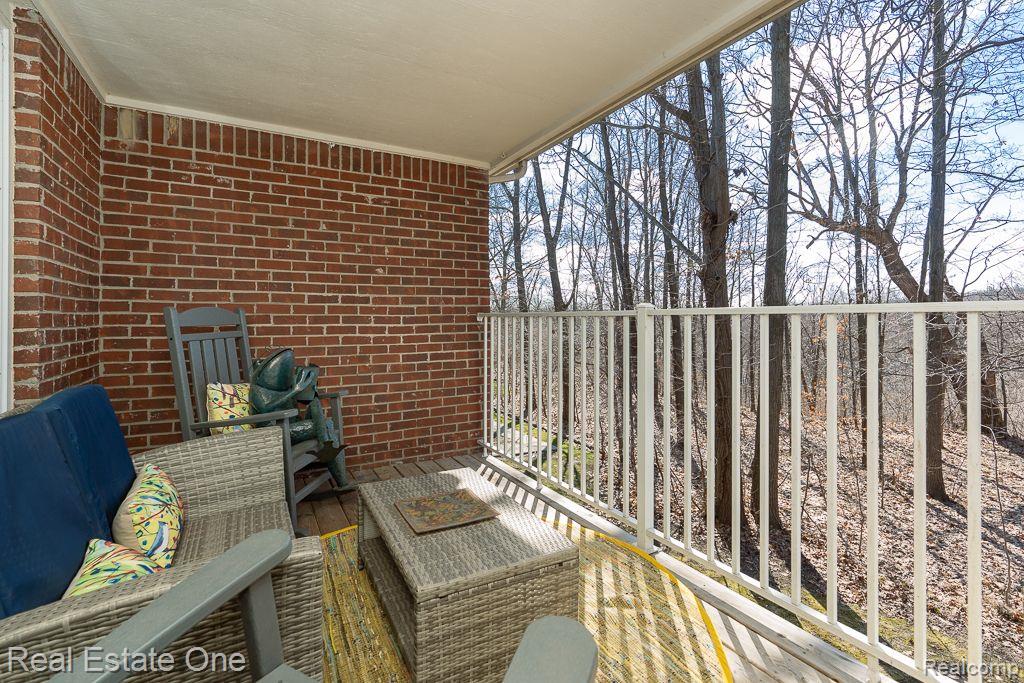 1724 Deepwood Circle, Unit 47 Rochester, MI 48307 - Photo 32 of 41 Gallery Image 32