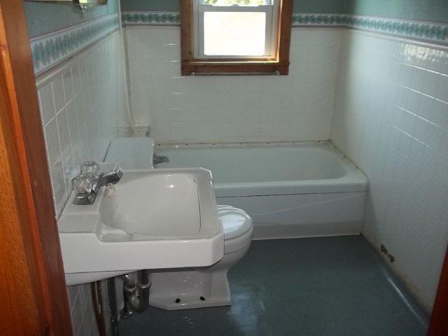 9613 West Edgar Road Lakeview, MI 48850 - Photo 6 of 8 Additional Photo