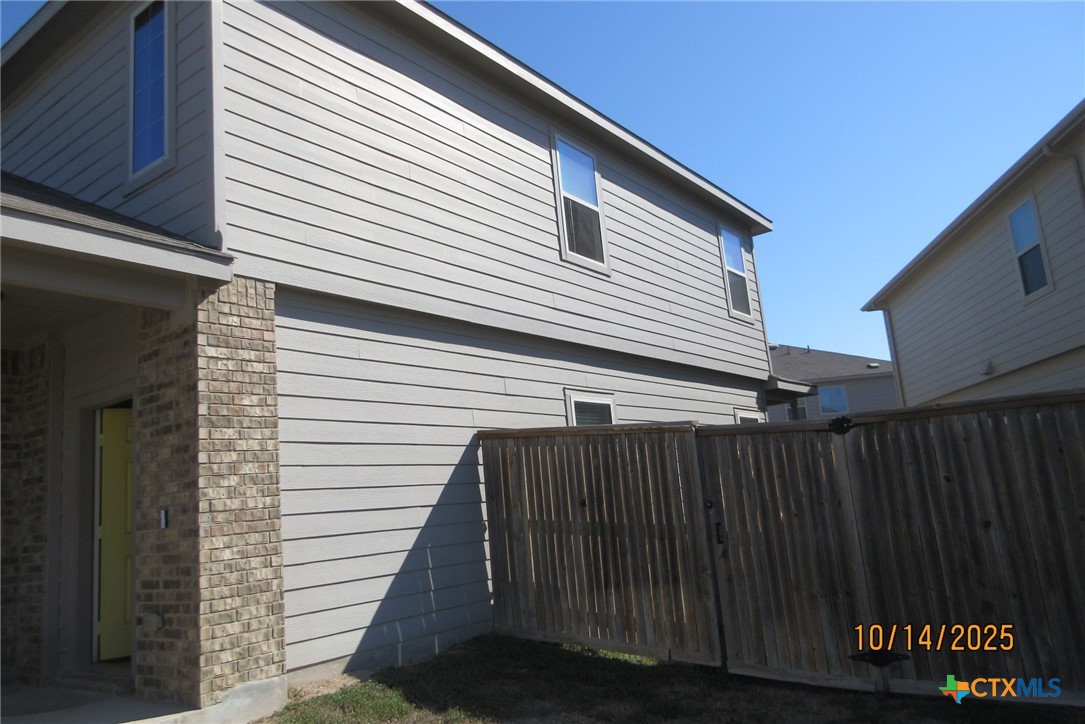 117 Open Sky Way, Unit 4D Jarrell, TX 76537 - Photo 4 of 36
