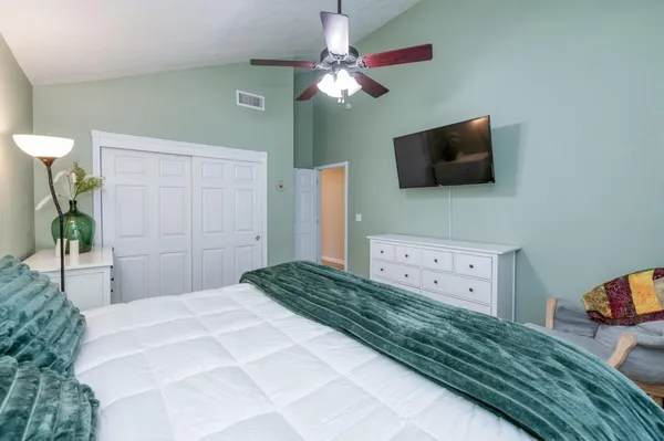 $475,000 | 230 North Bush Avenue, Clovis, CA 93612