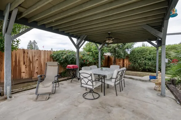 $475,000 | 230 North Bush Avenue, Clovis, CA 93612