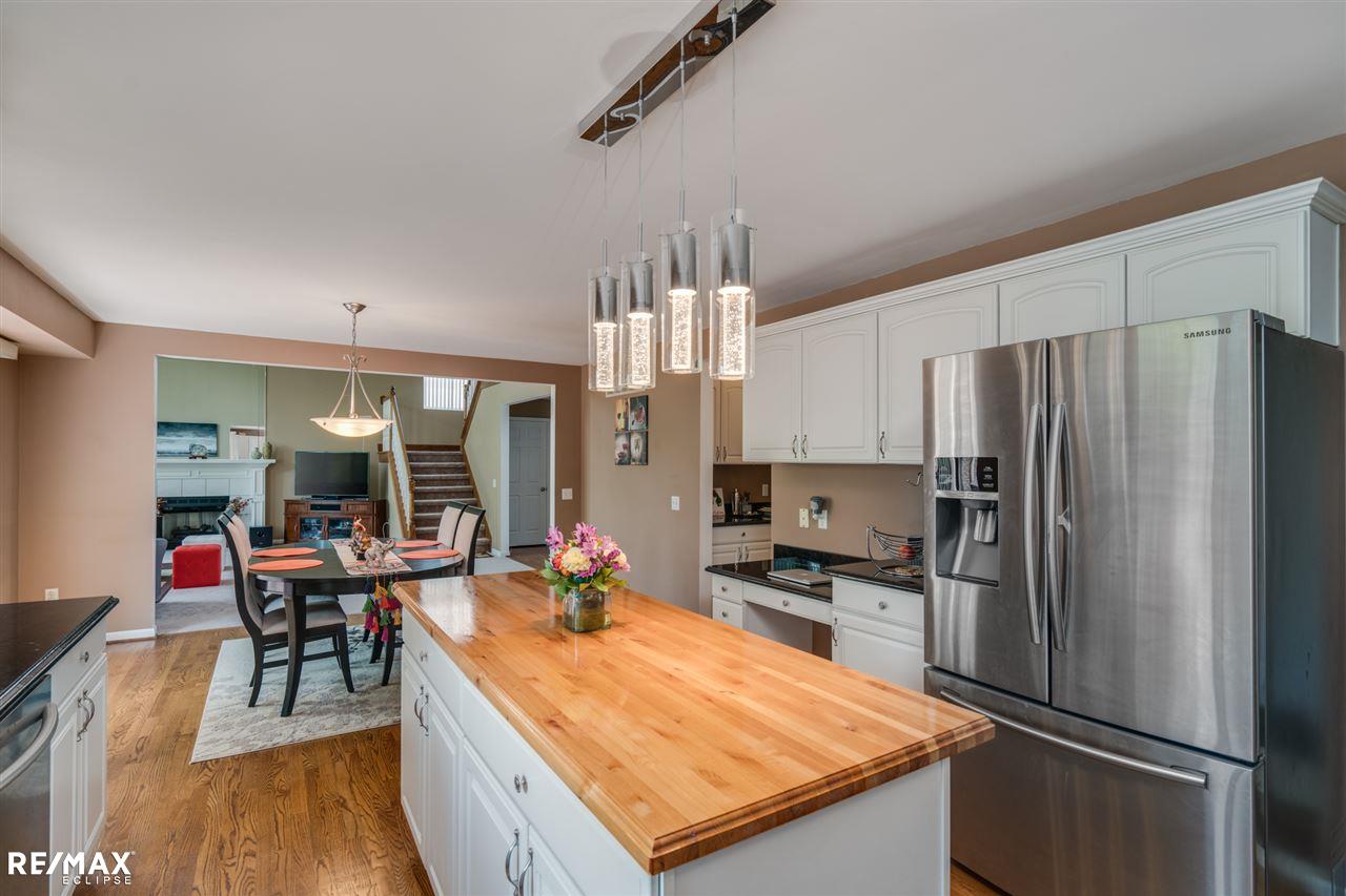 1694 Chase Drive Rochester, MI 48307 - Photo 17 of 47 31320393-16.JPG