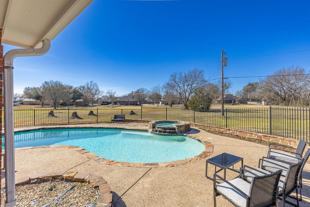 2046 McKenzie Road Campbell, TX 75422 - Photo 35 of 40