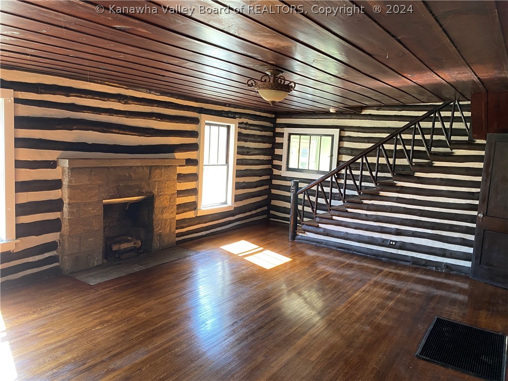 201 Viking Road Charleston, WV 25302 - Photo 10 of 41 Gallery Image 10
