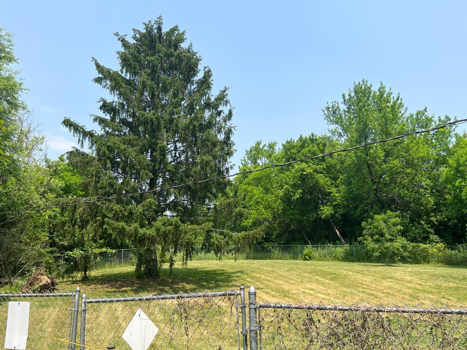 1110 Salman Road Hamilton, OH 45013 - Photo 8 of 14