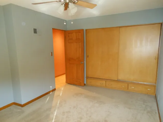 $314,900 | 1004 Westminster Road, Joliet, IL 60435