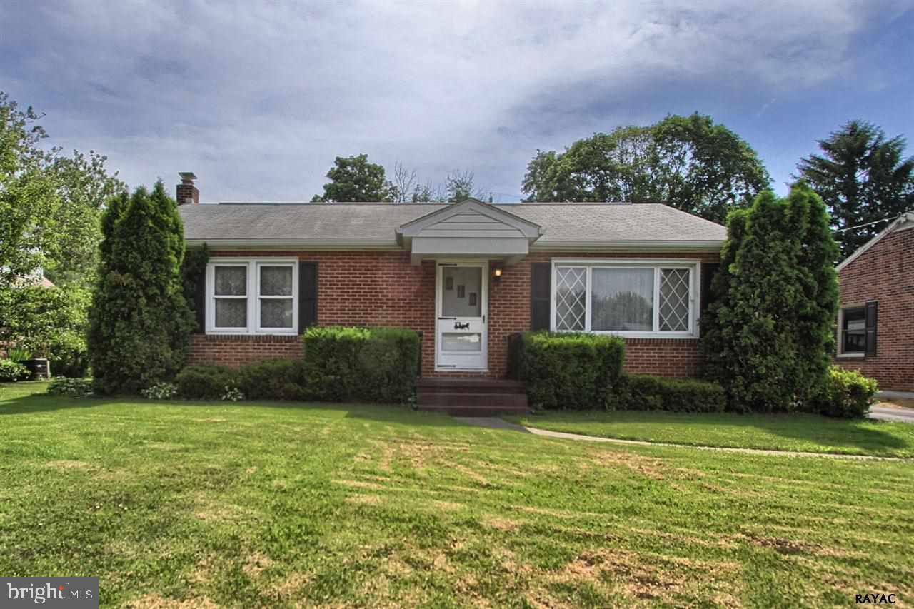 303 Maywood Road York, PA 17402 - Photo 24 of 30 Gallery Image 24