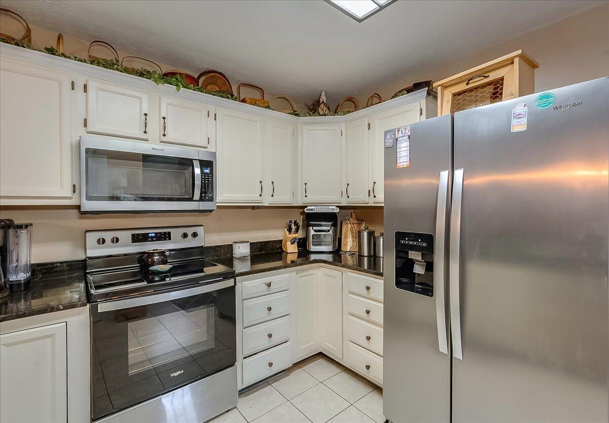 301 East Ridge Drive Nicholasville, KY 40356 - Photo 6 of 26 08-2-6