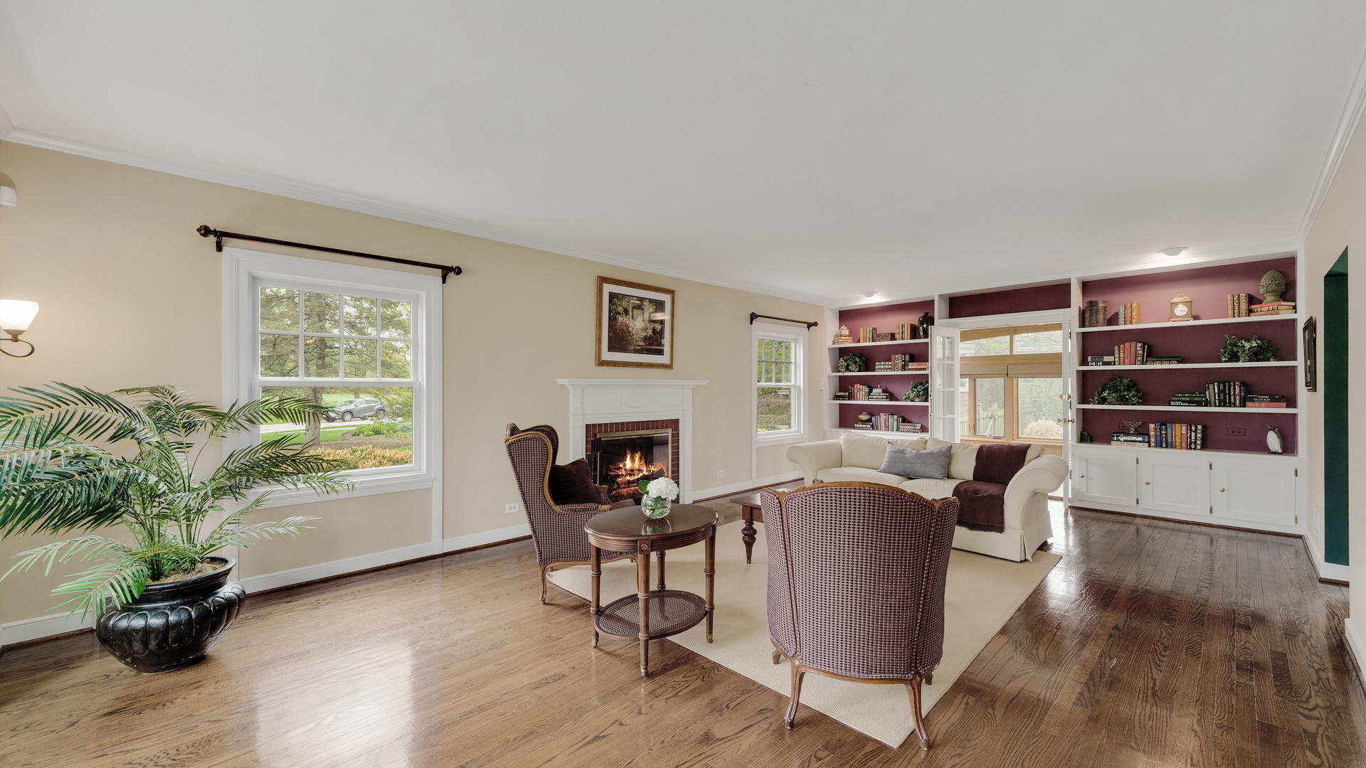 301 North Delaplaine Road Riverside, IL 60546 - Photo 4 of 34