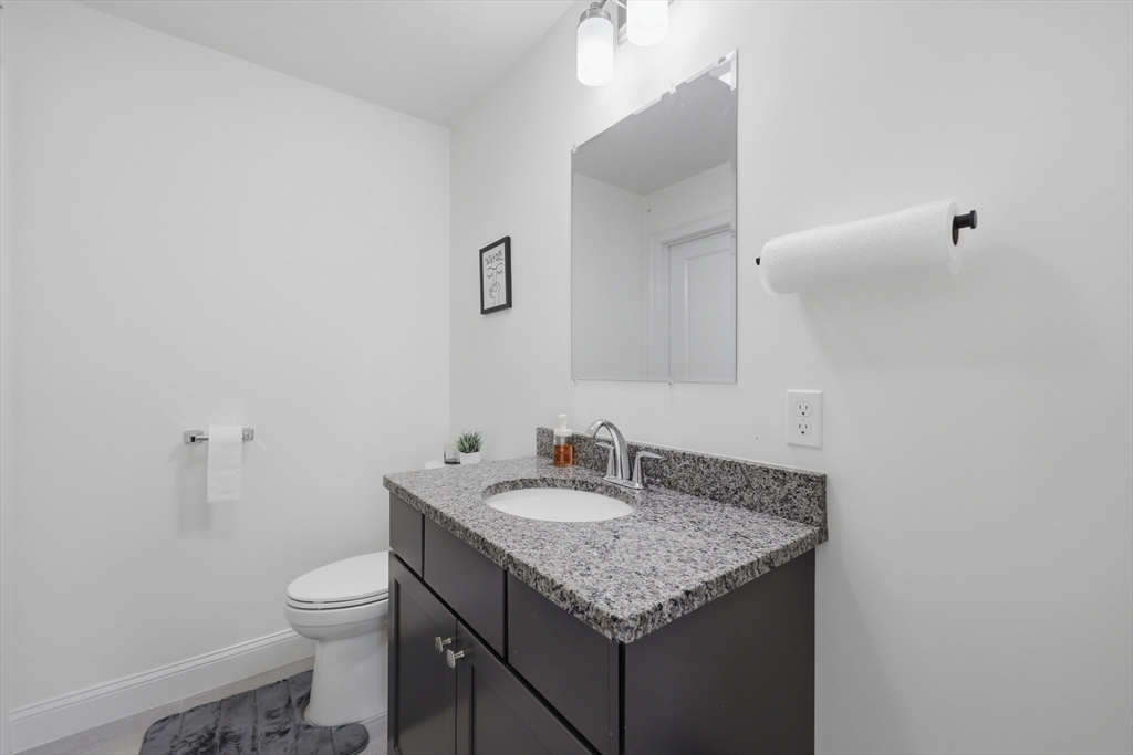 670 Burncoat Street, Unit A Worcester, MA 01606 - Photo 13 of 37