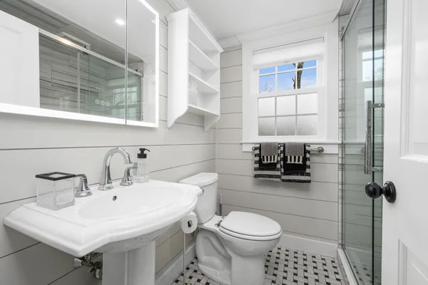 $2,750,000 | 350 Plum Street, West Barnstable, MA 02668