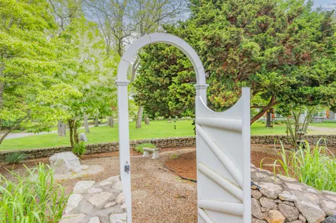 $2,750,000 | 350 Plum Street, West Barnstable, MA 02668