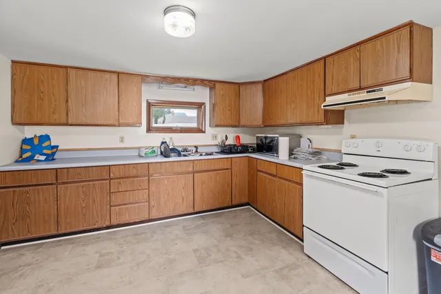 $275,000 | 81 Parker Street, Brewer, ME 04412