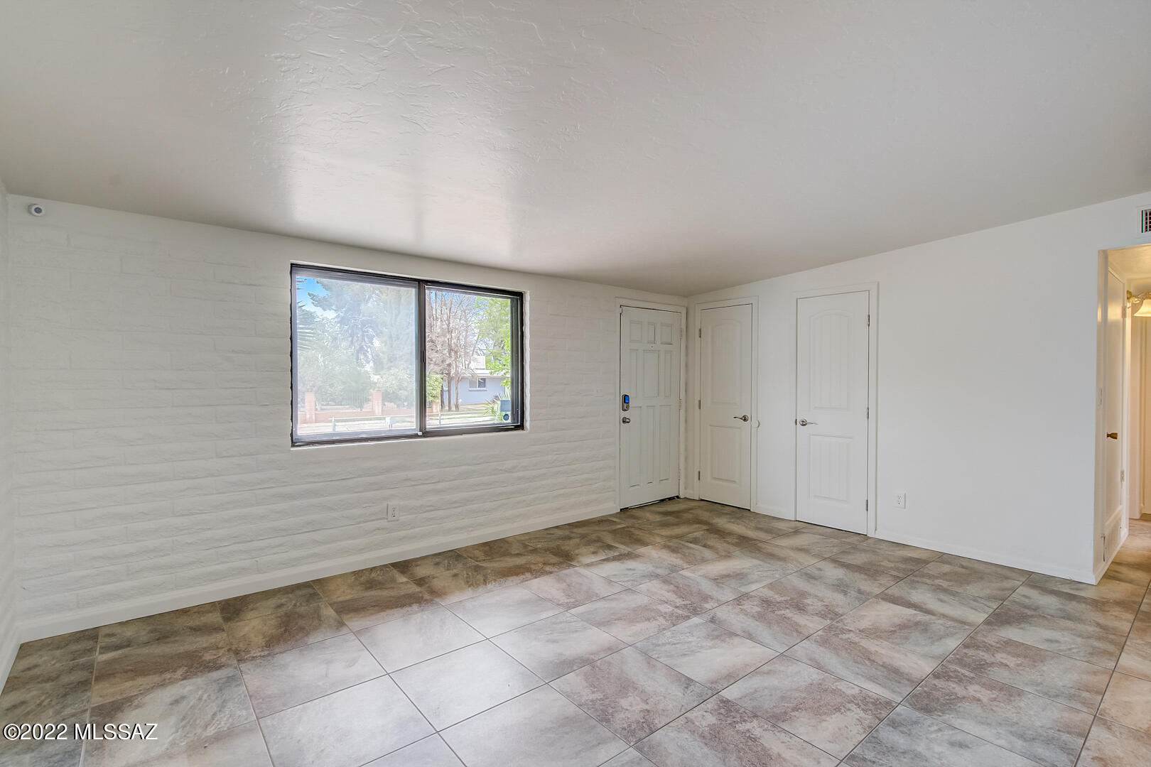 5808 South Ray Stravenue Tucson, AZ 85706 - Photo 4 of 31