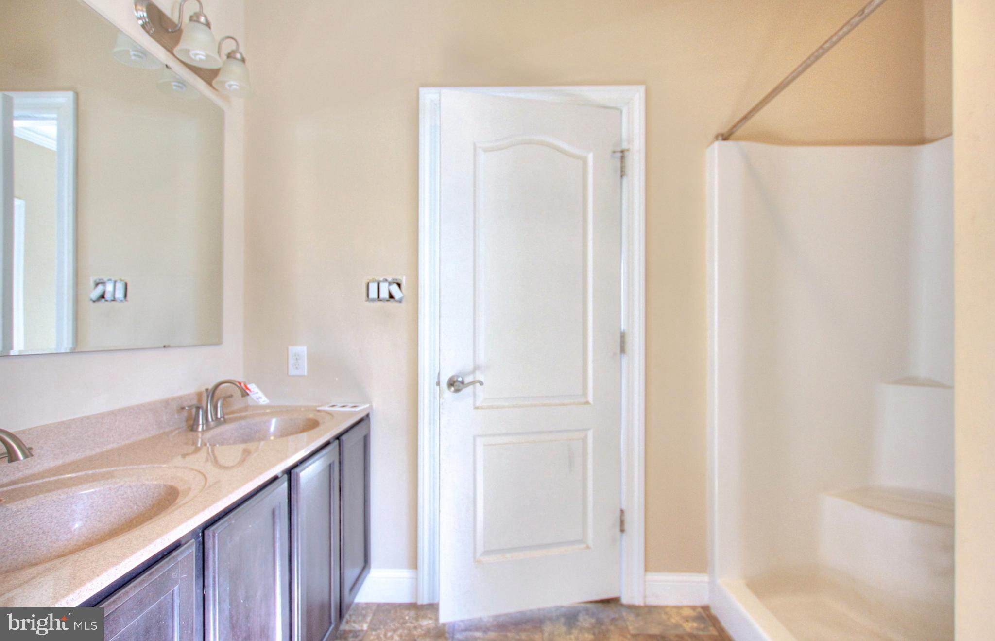 3525 Oak Road Laurel, MD 20724 - Photo 20 of 36 Primary bathroom