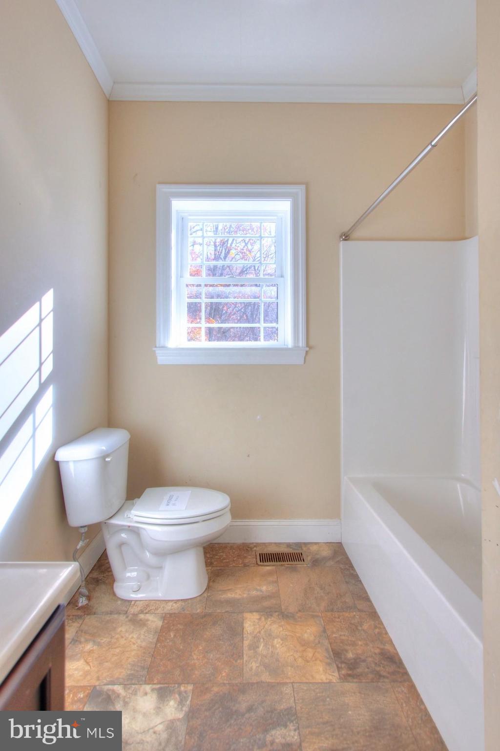 3525 Oak Road Laurel, MD 20724 - Photo 28 of 36 Bathroom