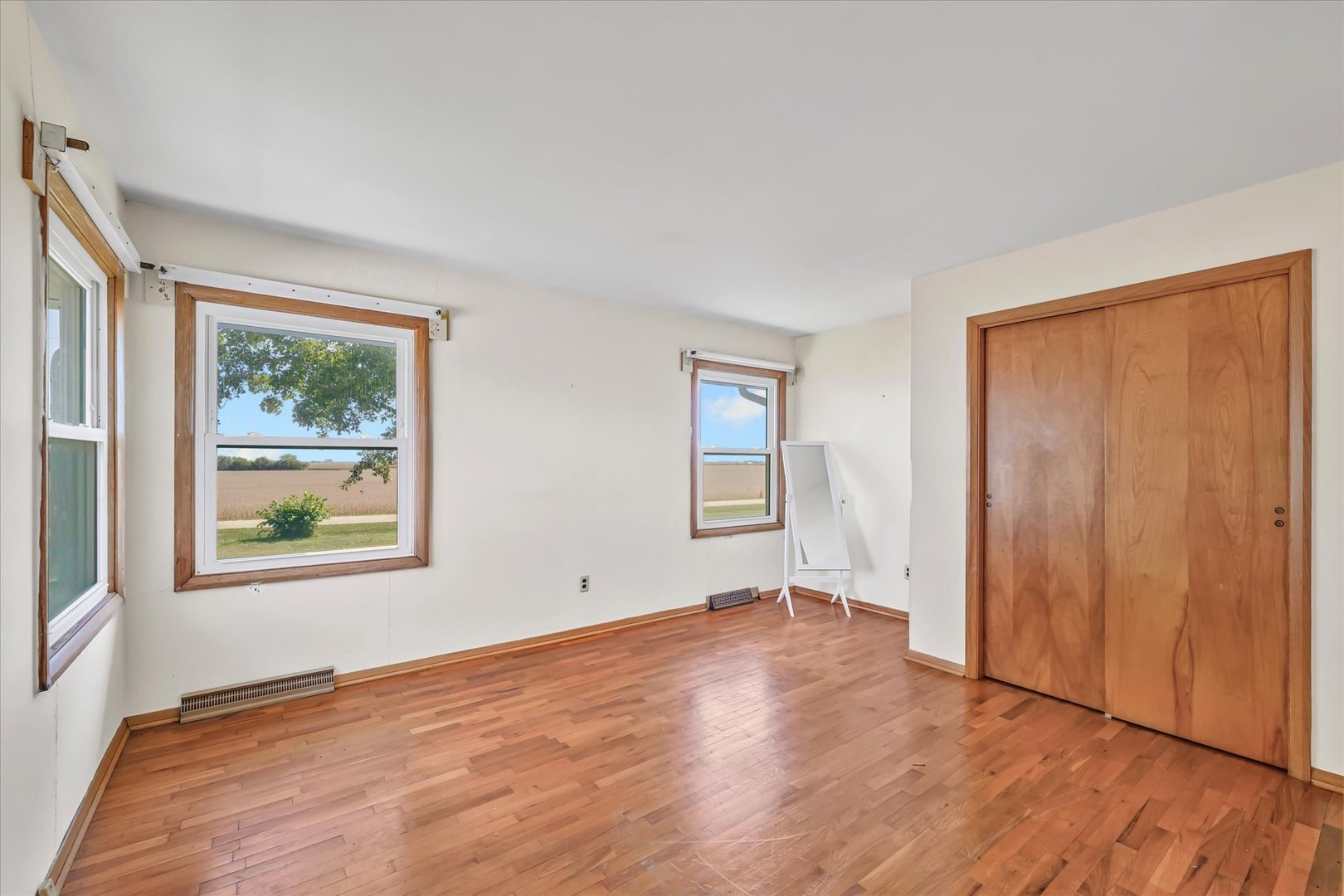 1781 North 1400 East Road Roberts, IL 60962 - Photo 17 of 33