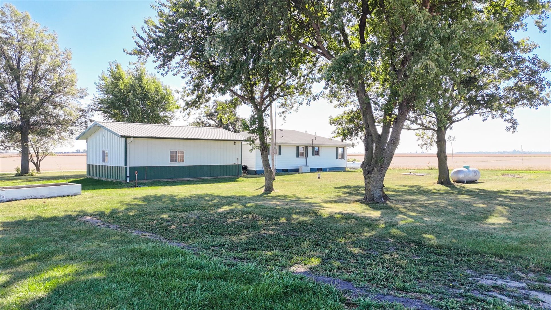 1781 North 1400 East Road Roberts, IL 60962 - Photo 21 of 33