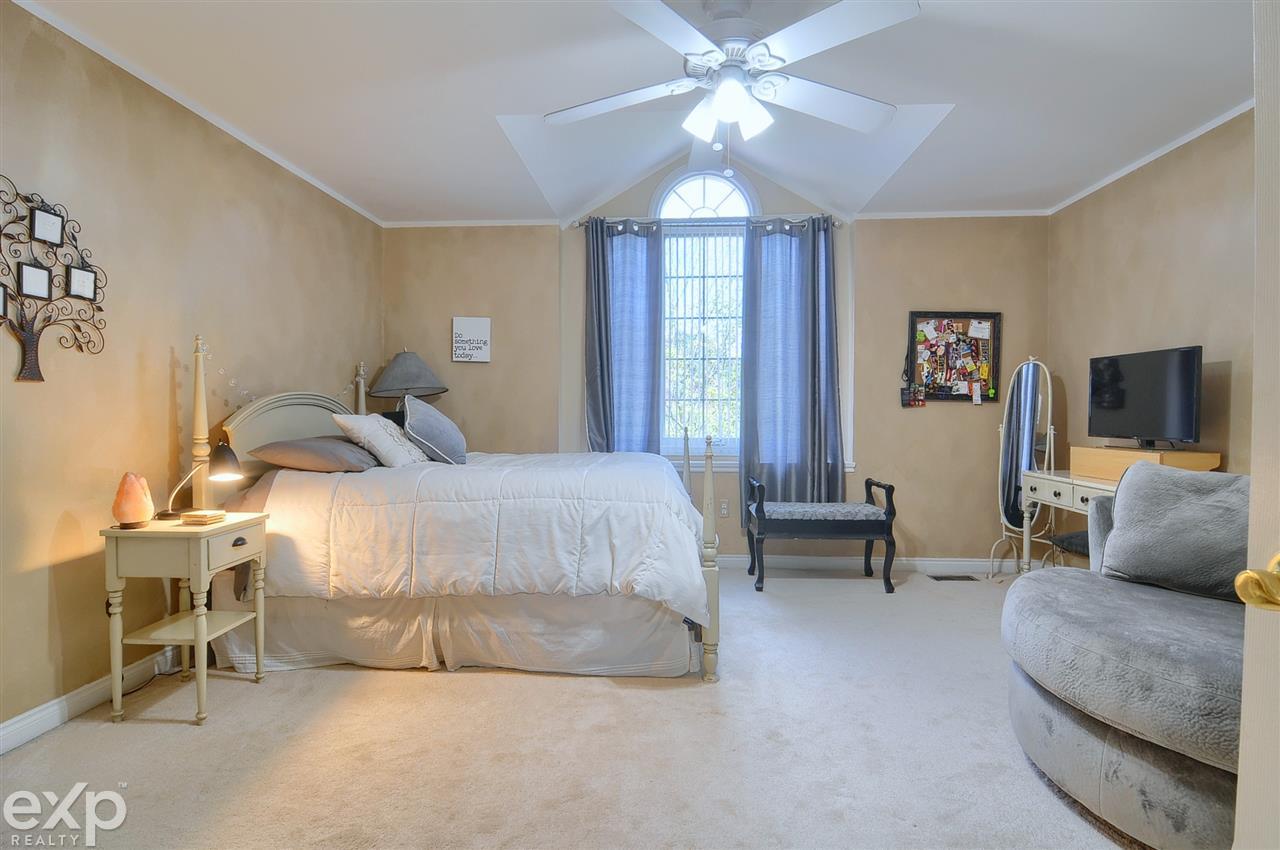 60525 Balmoral Way Rochester, MI 48306 - Photo 33 of 55 Gallery Image 33