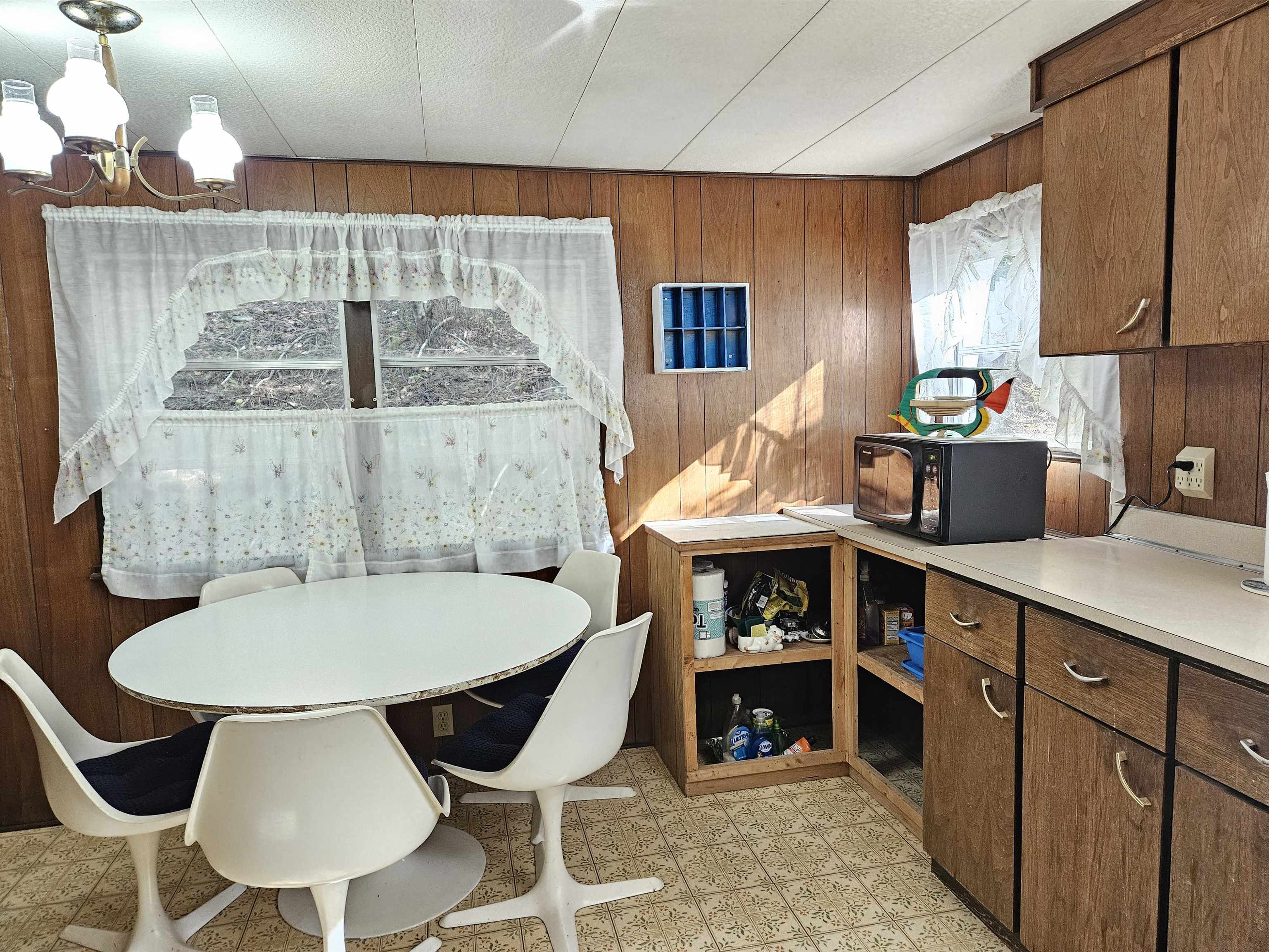 4058 Tamarack Bay Road Loon Lake, WA 99148 - Photo 10 of 30 Gallery Image 10