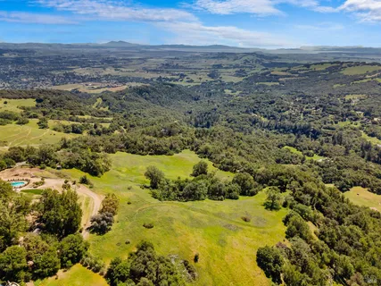 $1,350,000 | 7251 Grove Court, Sonoma, CA 95476