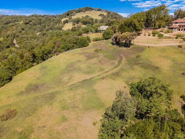 $1,350,000 | 7251 Grove Court, Sonoma, CA 95476