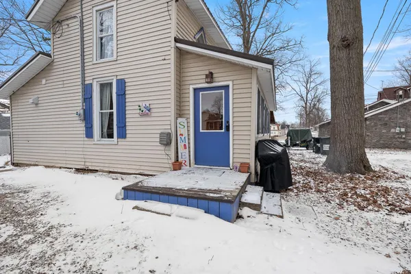 $169,900 | 440 Ln 120 Hamilton Lake, Hamilton, IN 46742