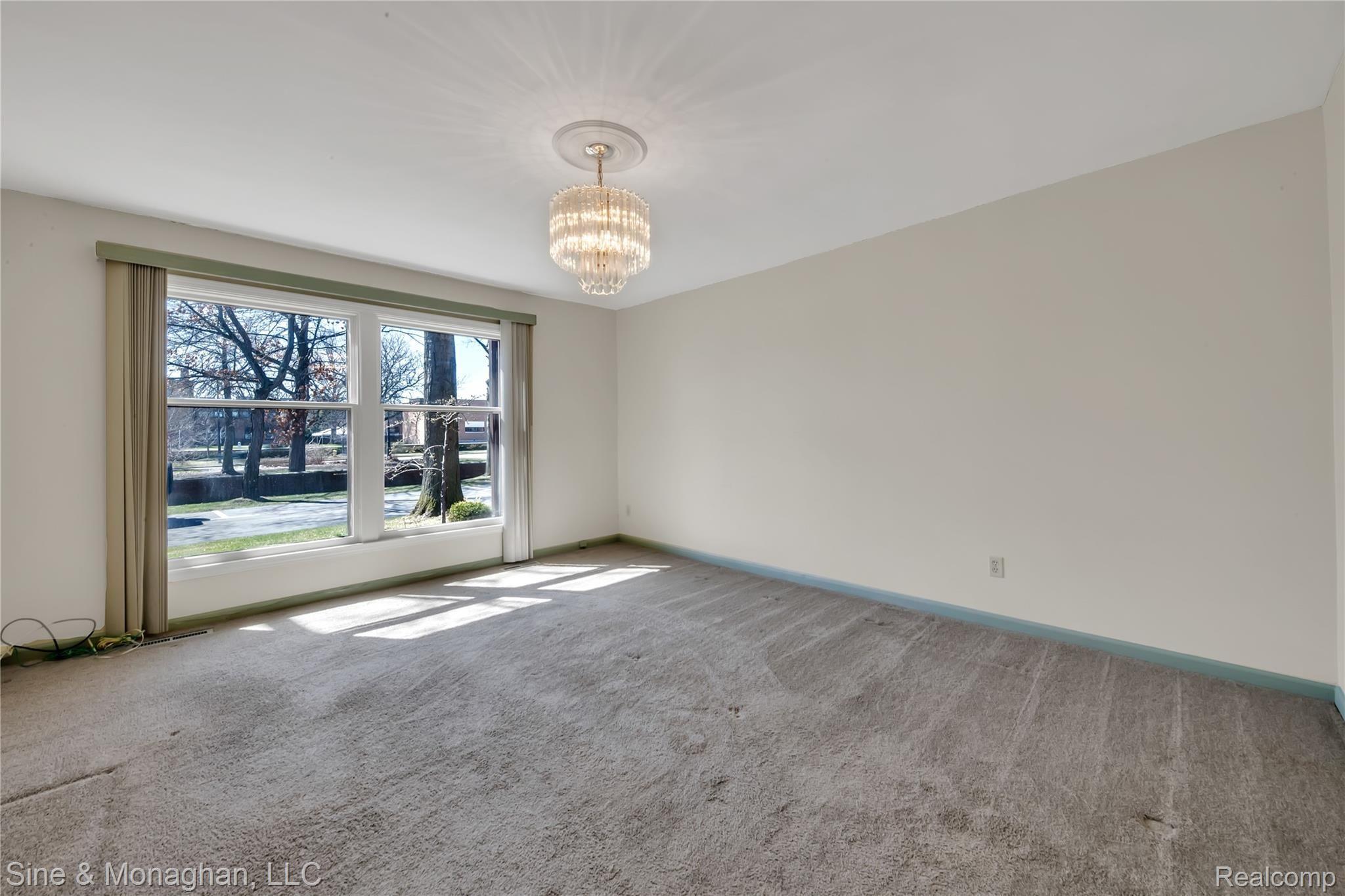 1750 Vernier Road, Unit 19 Grosse Pointe, MI 48236 - Photo 18 of 24 1750 Vernier Rd Apt #19 - HD Drone Photography-22.jpg