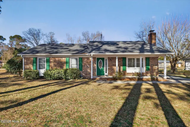 $2,200 | 5201 Lord Tennyson Road, Wilmington, NC 28405