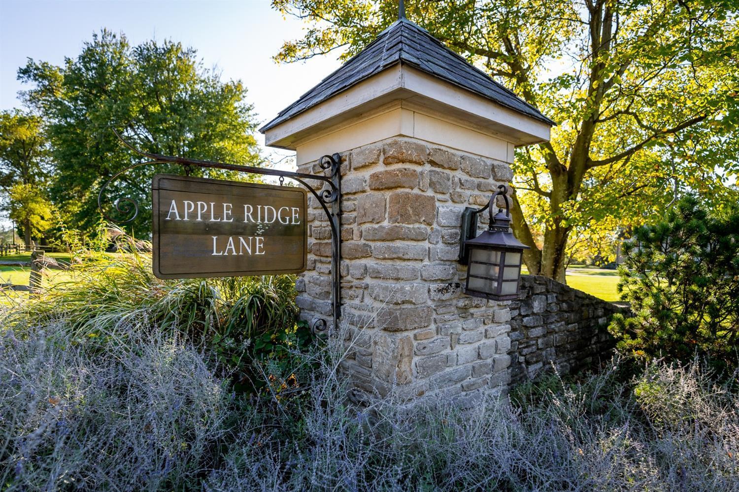 2503 Apple Ridge Lane Cincinnati, OH 45236 - Photo 2 of 49