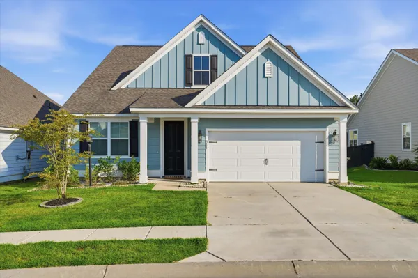 $469,900 | 311 Hillman Trl Drive, Moncks Corner, SC 29461