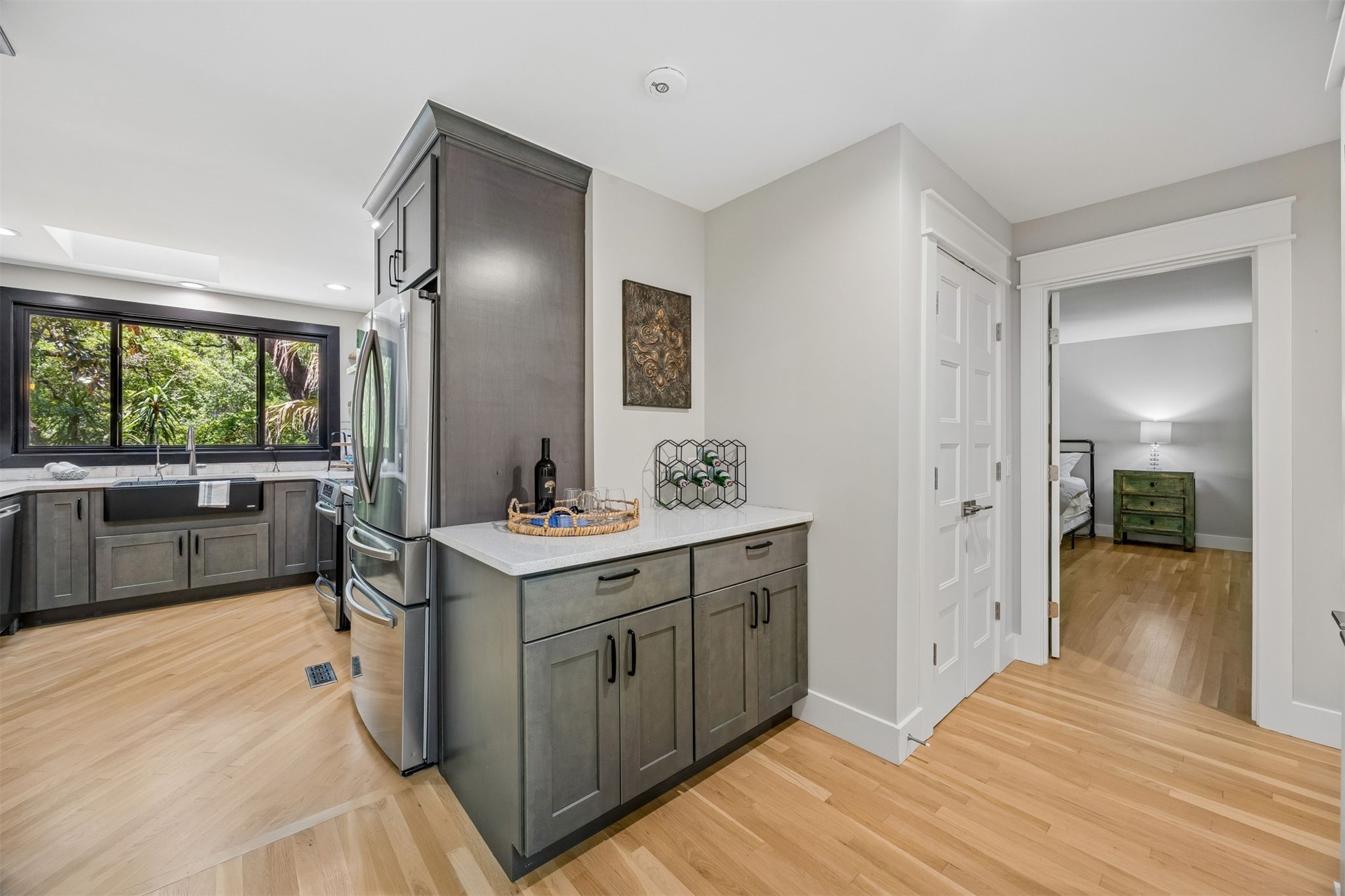 57 Laurel Oak Road Fernandina Beach, FL 32034 - Photo 14 of 65 Dry Bar (Great for entertaining)
