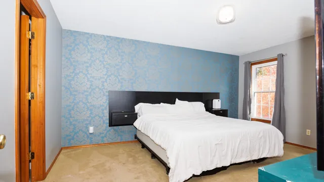 $290,000 | 1206 Chatham Lane, Bloomington, IL 61704