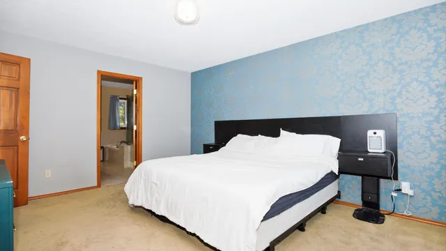 $290,000 | 1206 Chatham Lane, Bloomington, IL 61704