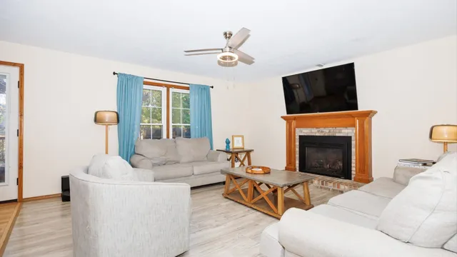 $290,000 | 1206 Chatham Lane, Bloomington, IL 61704