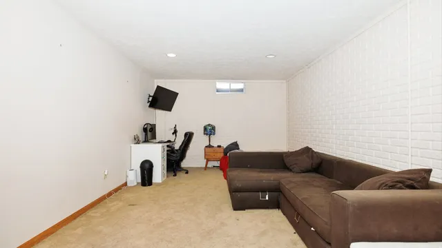 $290,000 | 1206 Chatham Lane, Bloomington, IL 61704