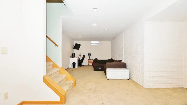 $290,000 | 1206 Chatham Lane, Bloomington, IL 61704