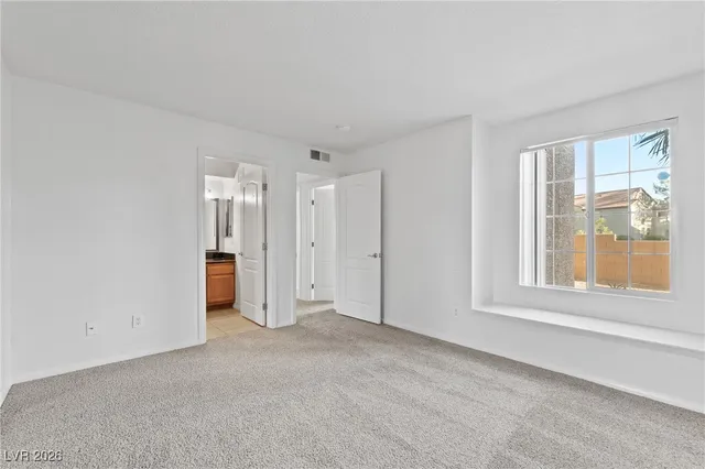 $1,640 | 9325 West Desert Inn Road, Unit 190, Las Vegas, NV 89117