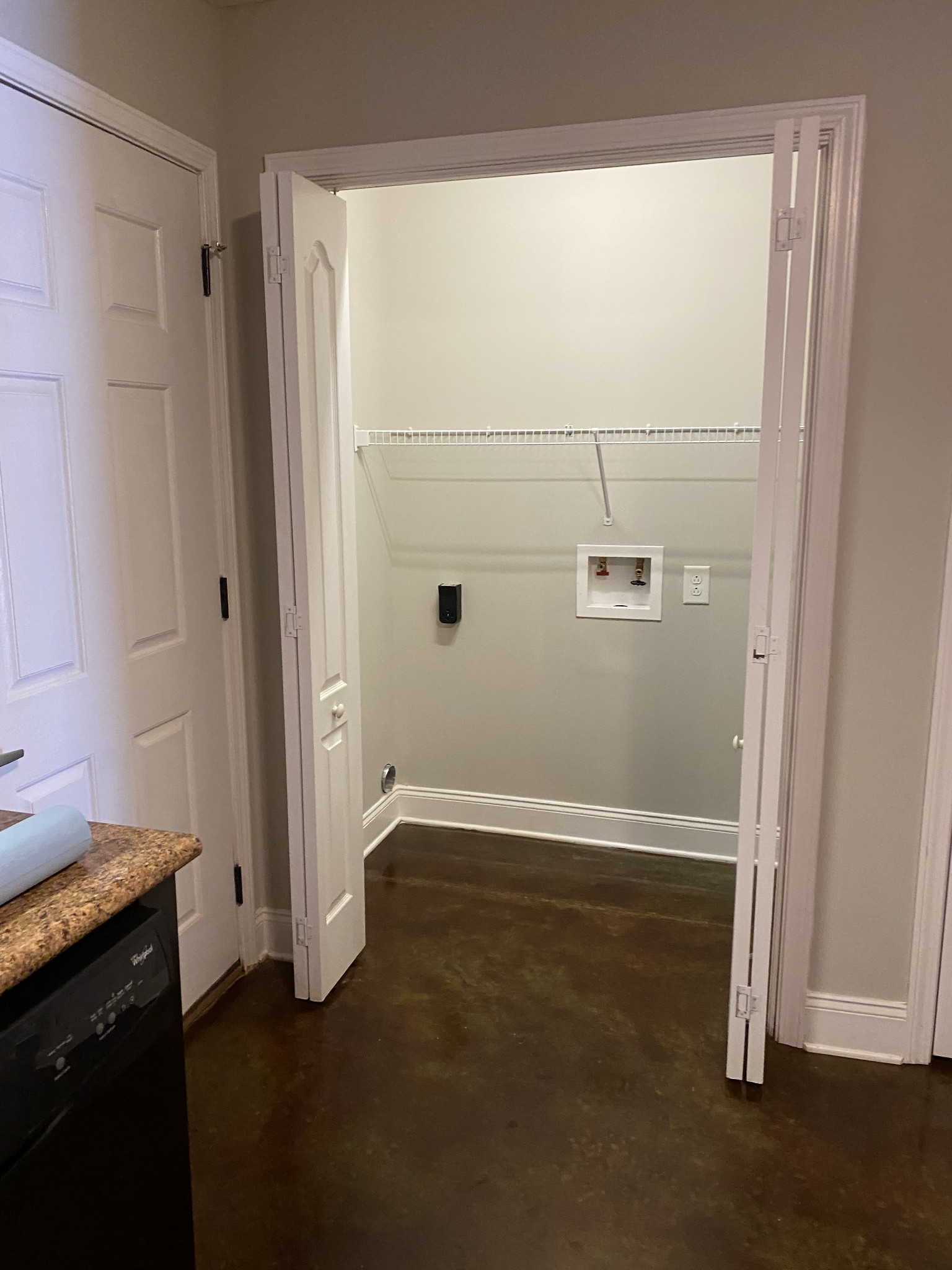 333 Rossview Road Clarksville, TN 37043 - Photo 4 of 4 Gallery Image 4