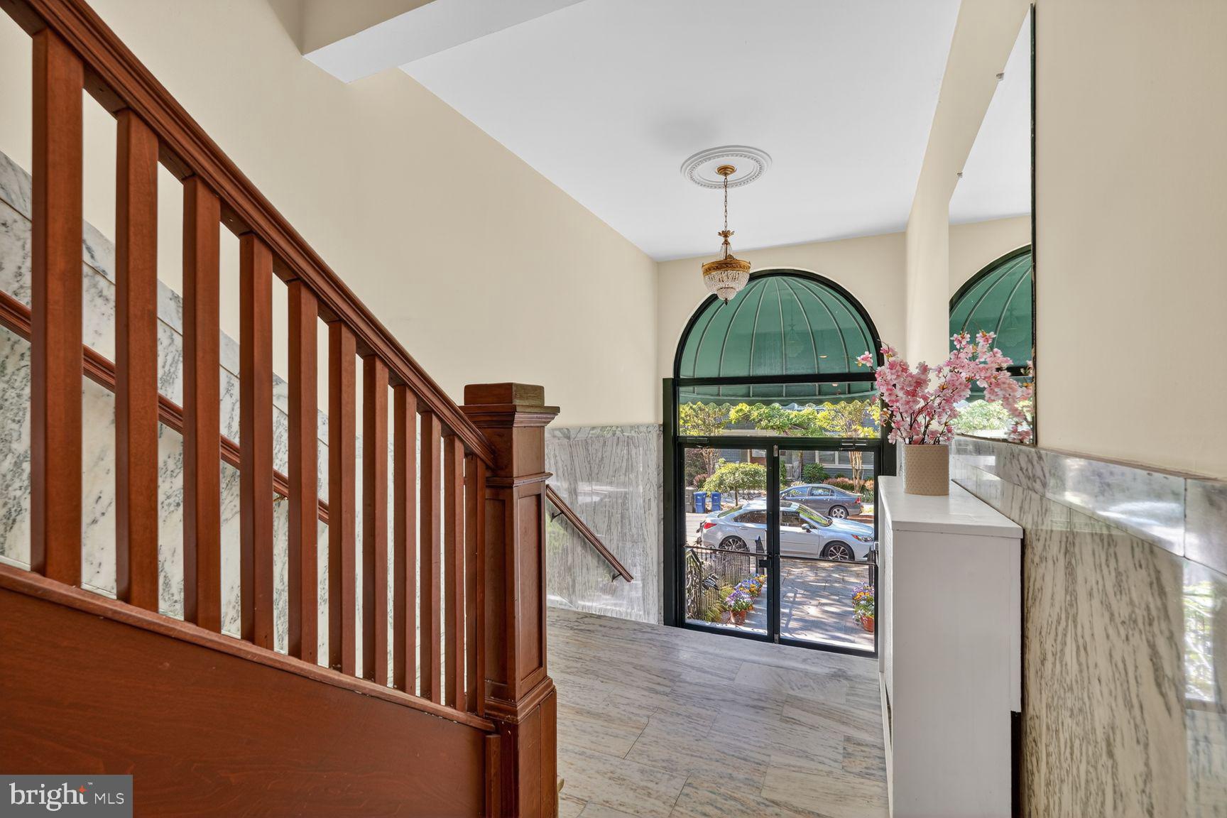 3039 Macomb Street Northwest, Unit 16 Washington, DC 20008 - Photo 16 of 17 a view of entryway