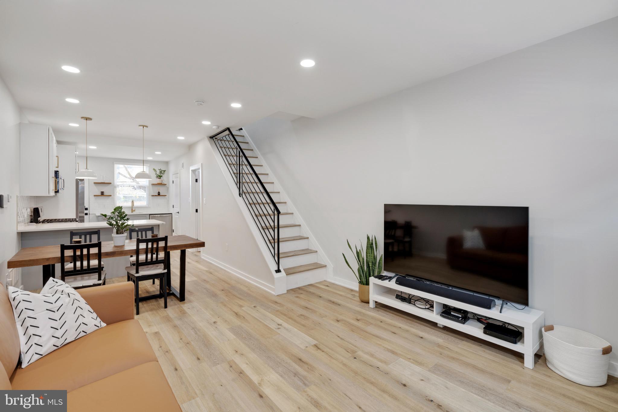 1424 North Dover Street Philadelphia, PA 19121 - Photo 4 of 23 Modern living space with sleek design.