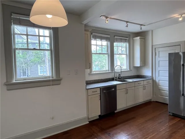 $3,950 | 537 Broadway Street, New Orleans, LA 70118