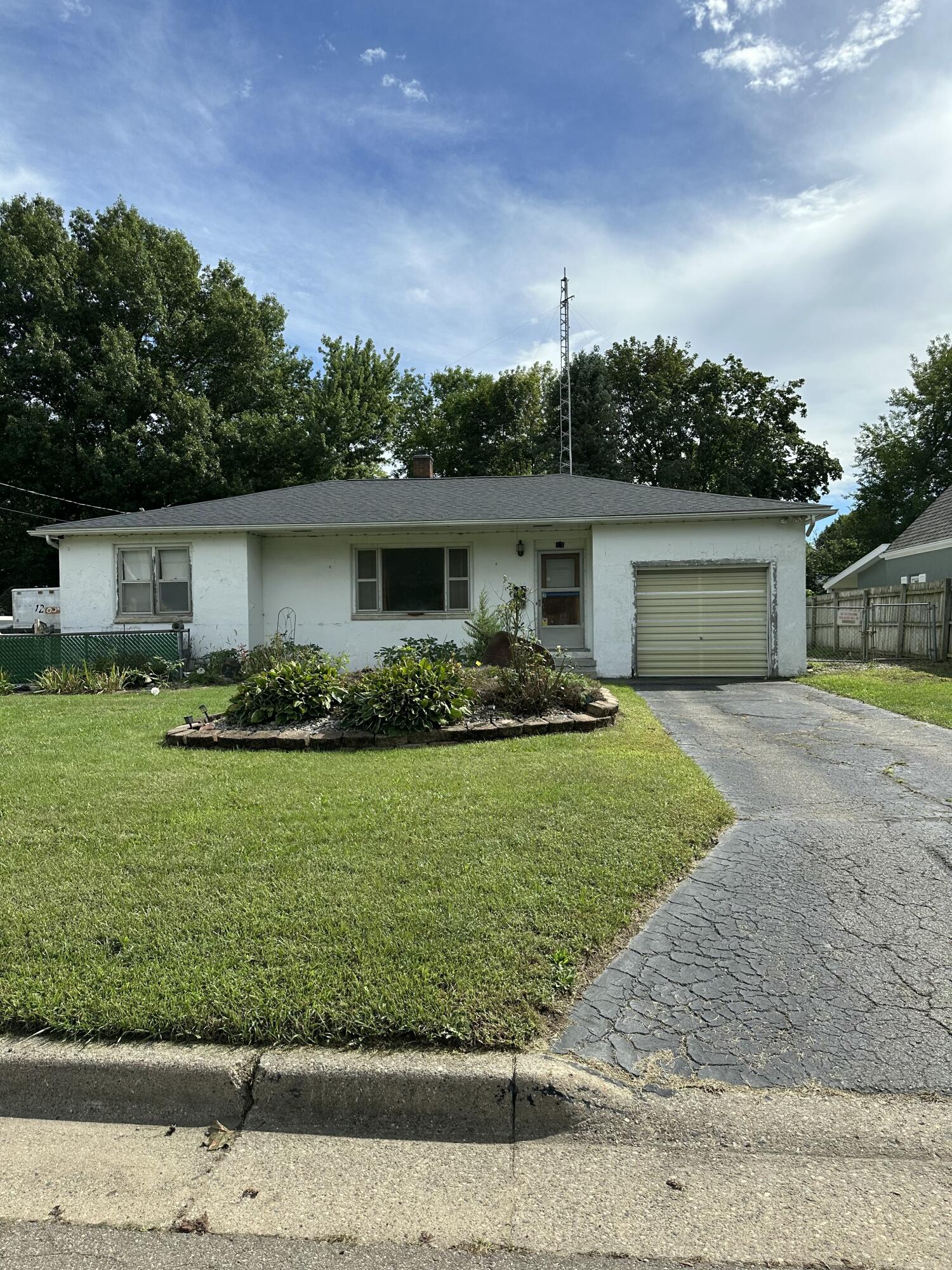 125 Jericho Road Battle Creek, MI 49014 - Photo 1 of 20 IMG_7712
