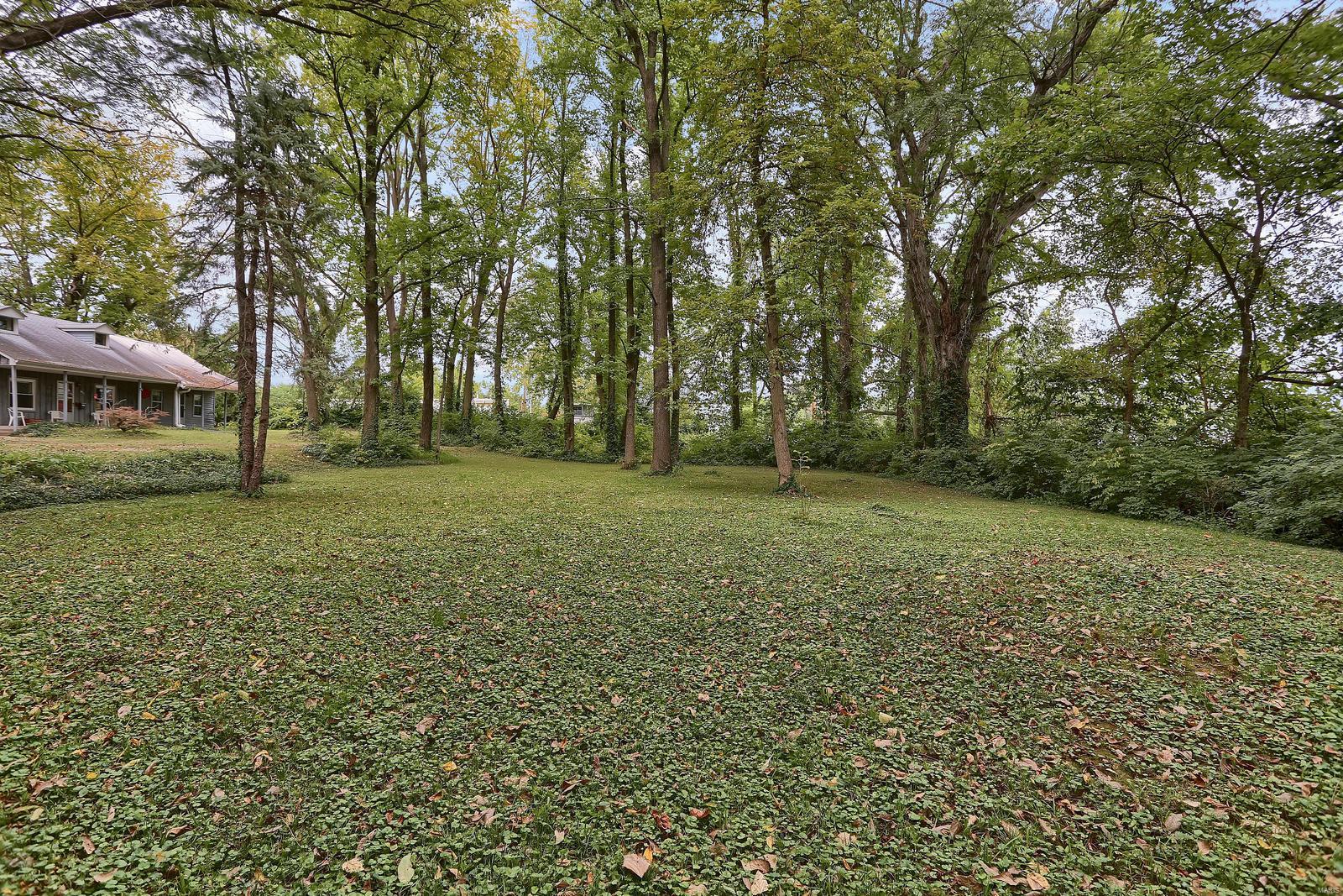 7017 Howdershell Road Hazelwood, MO 63042 - Photo 29 of 34 Gallery Image 29