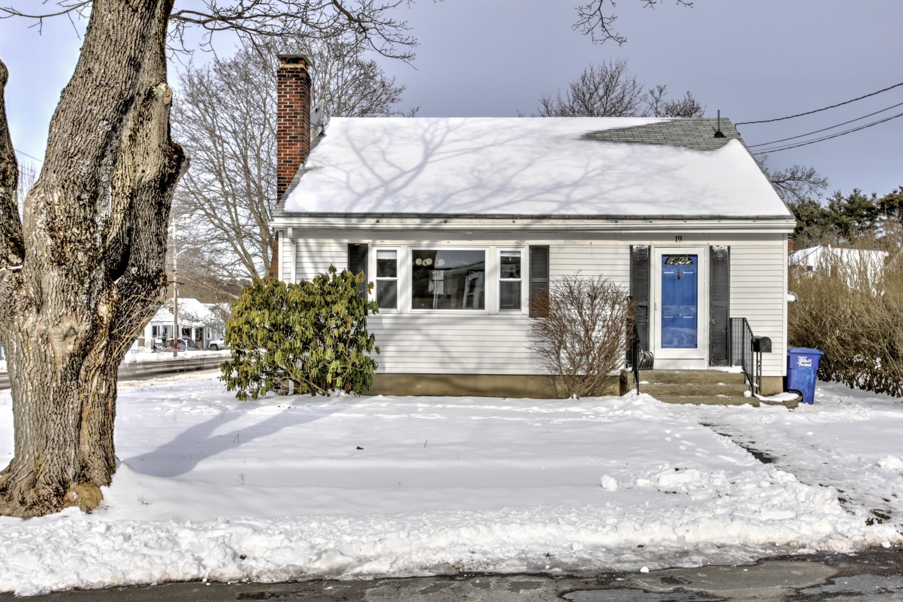 19 Williston Road South Portland, ME 04106 - Photo 1 of 20 IMG_0971